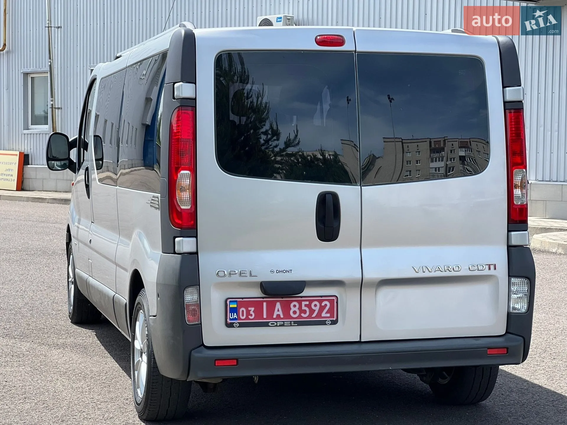 2010 Opel Vivaro - мініатюра 10