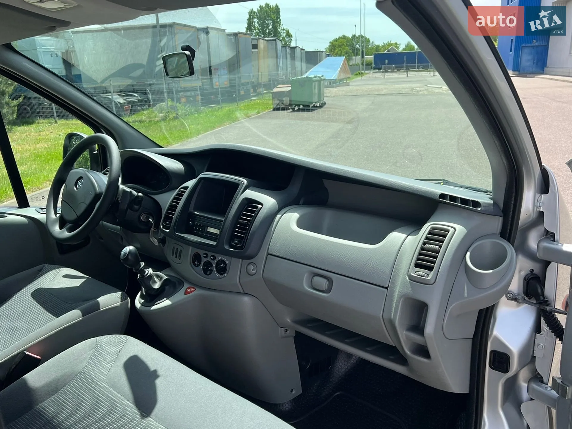 2010 Opel Vivaro - мініатюра 43