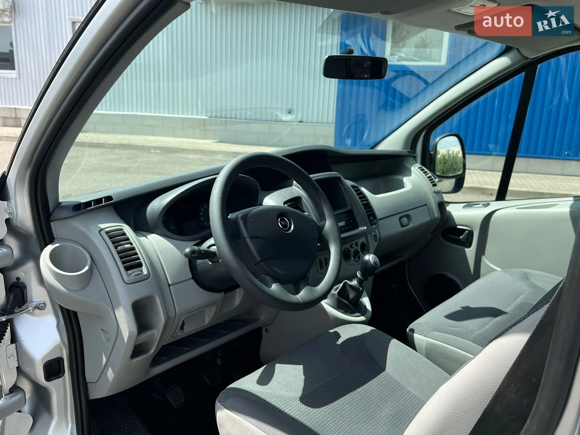 2010 Opel Vivaro - мініатюра 47