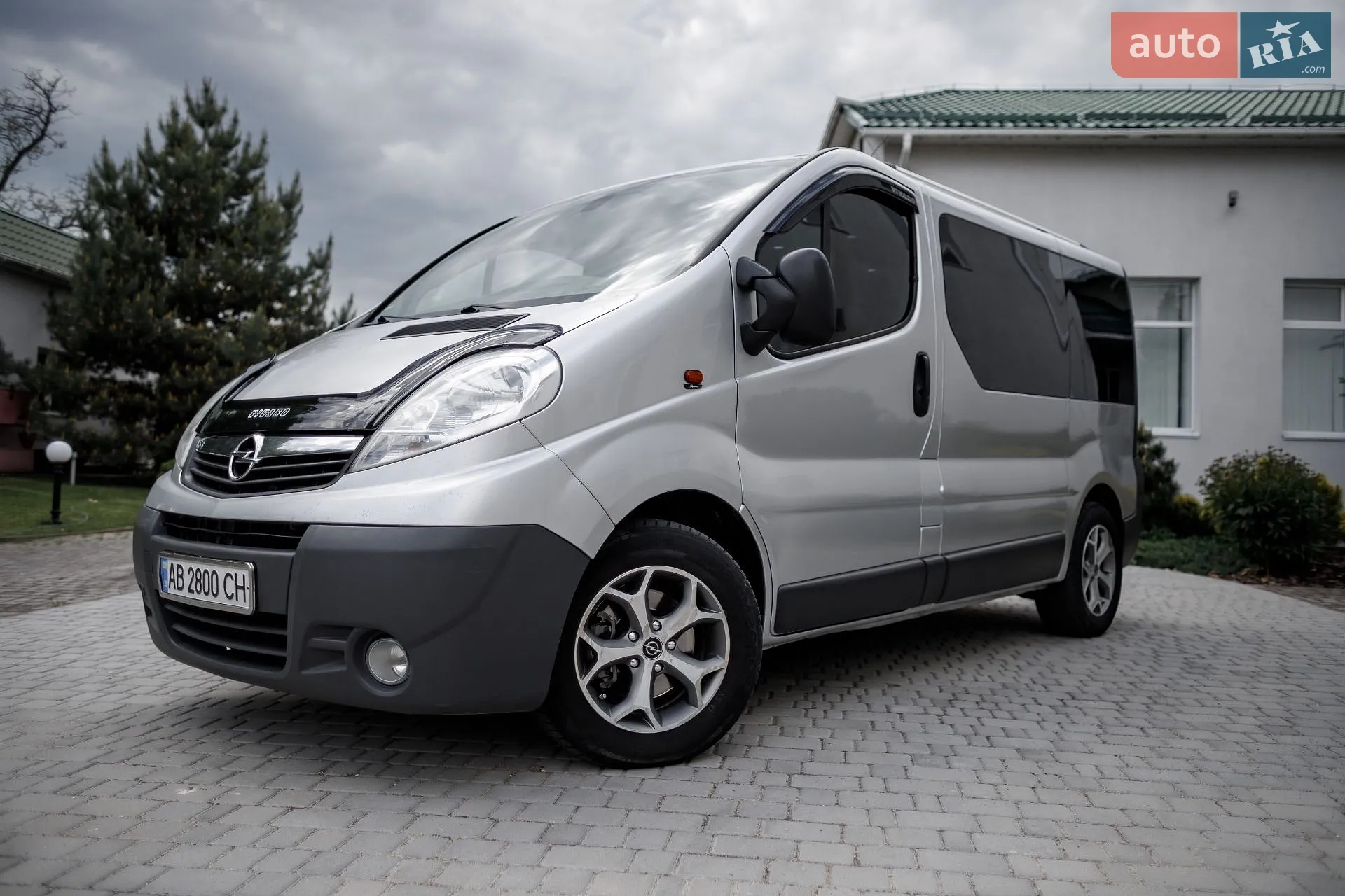 2010 Opel Vivaro - мініатюра 3