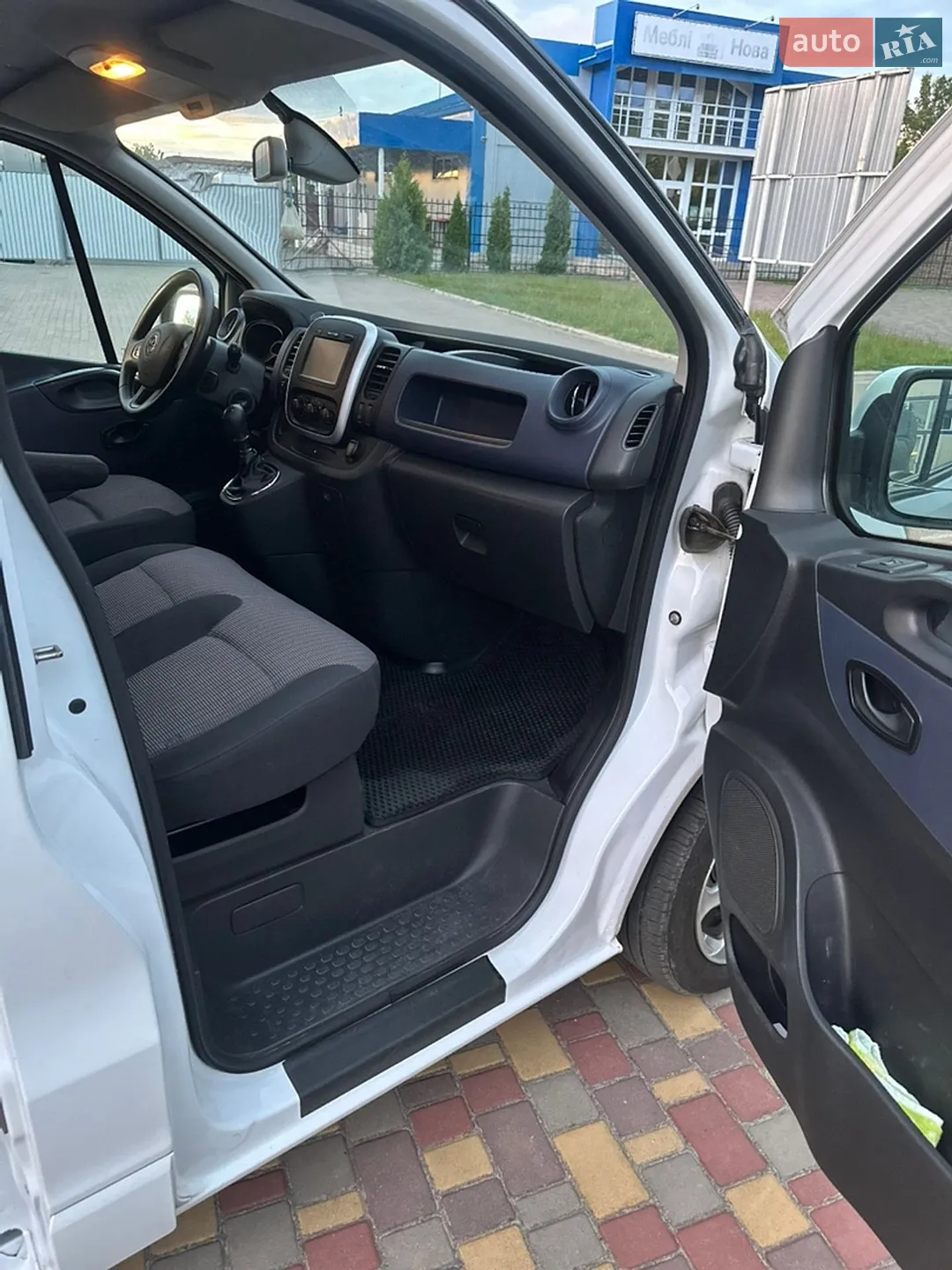 2015 Opel Vivaro - мініатюра 20