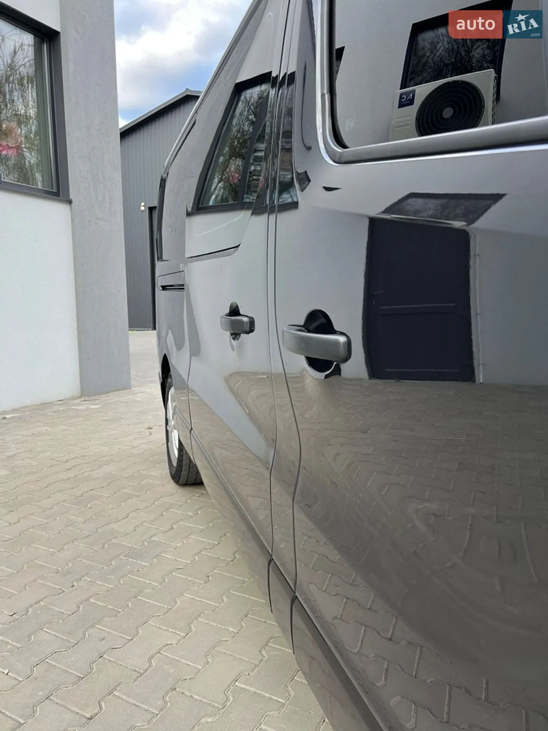2017 Opel Vivaro - мініатюра 14
