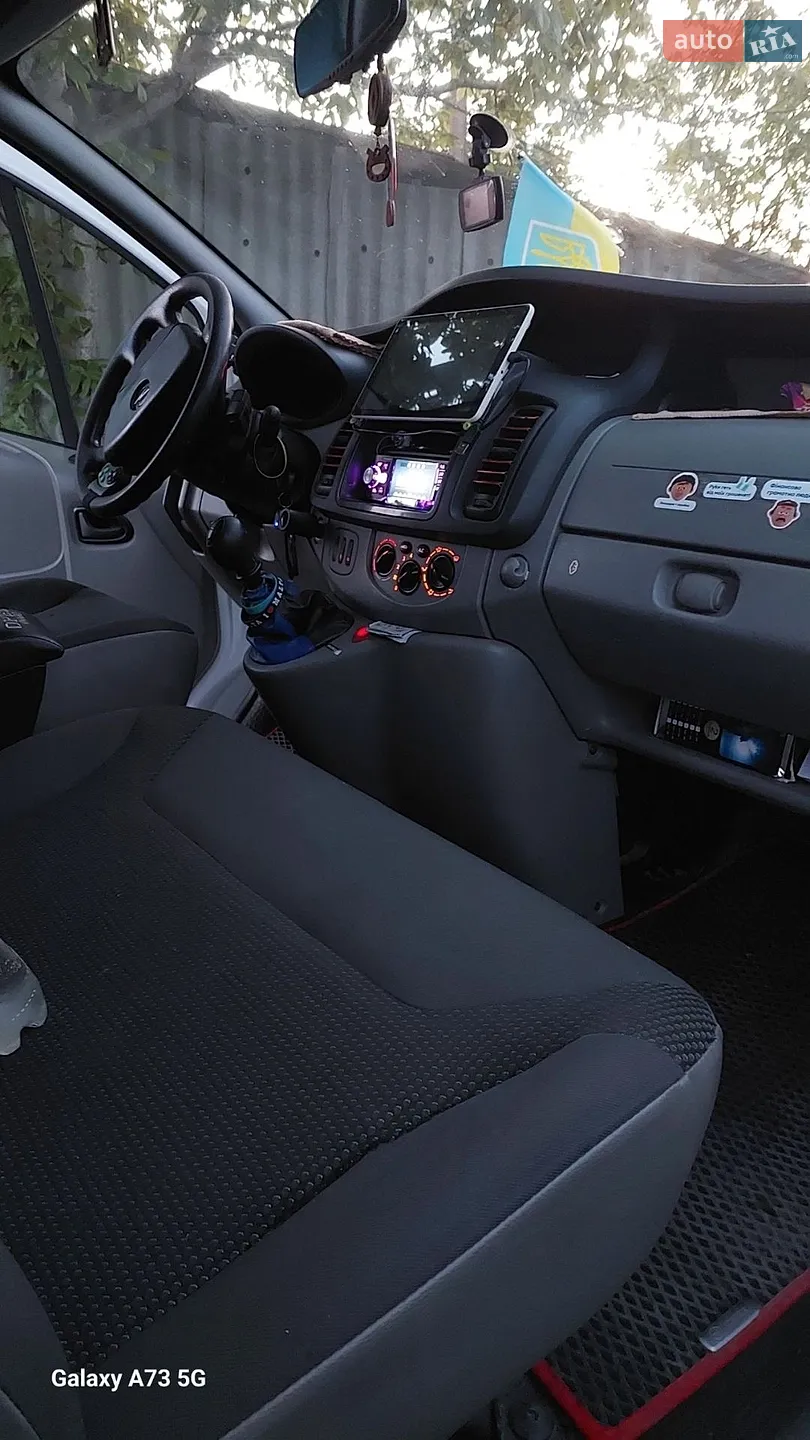 2011 Opel Vivaro - мініатюра 9