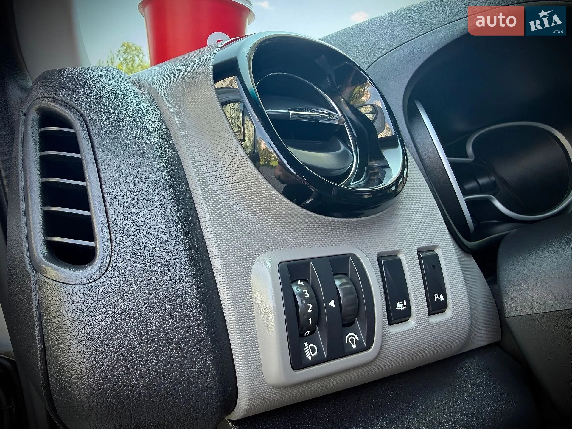 2015 Opel Vivaro - мініатюра 46