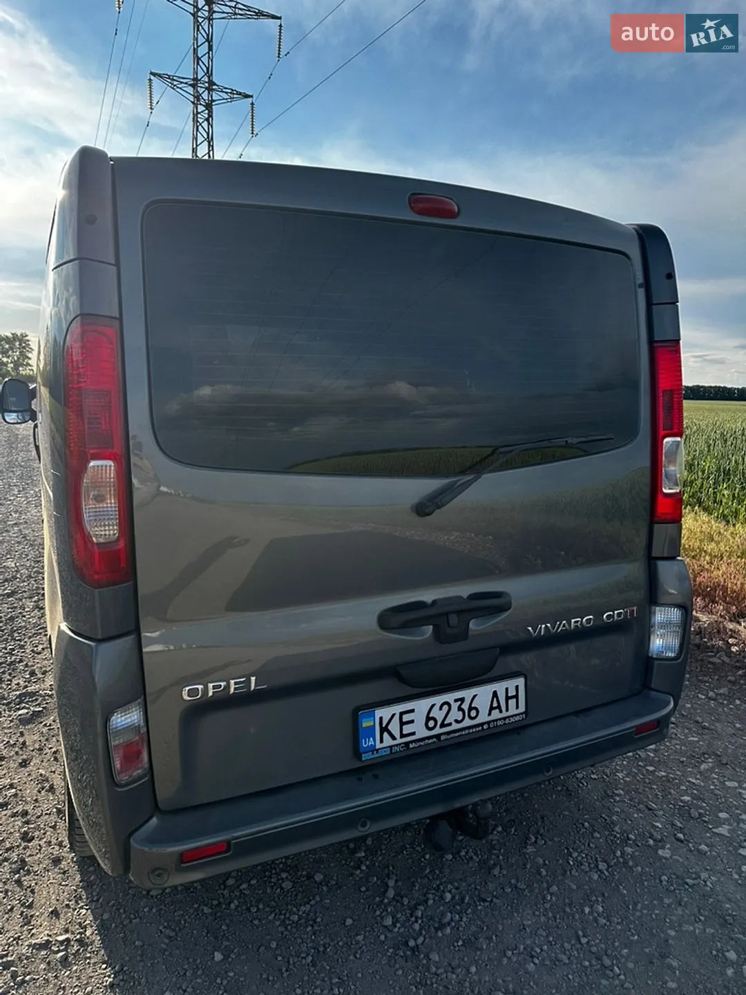 2010 Opel Vivaro - мініатюра 12
