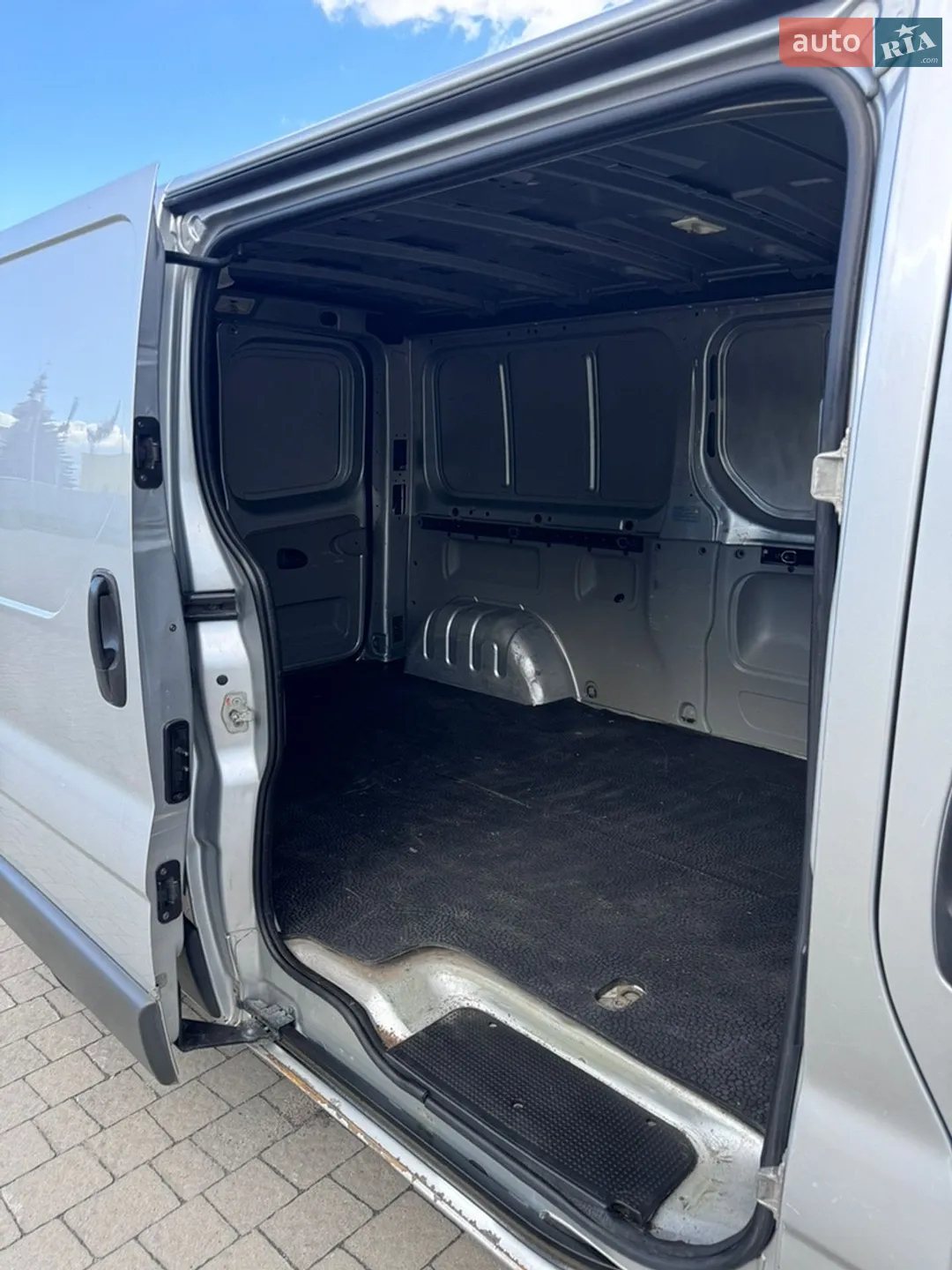 2011 Opel Vivaro - мініатюра 15
