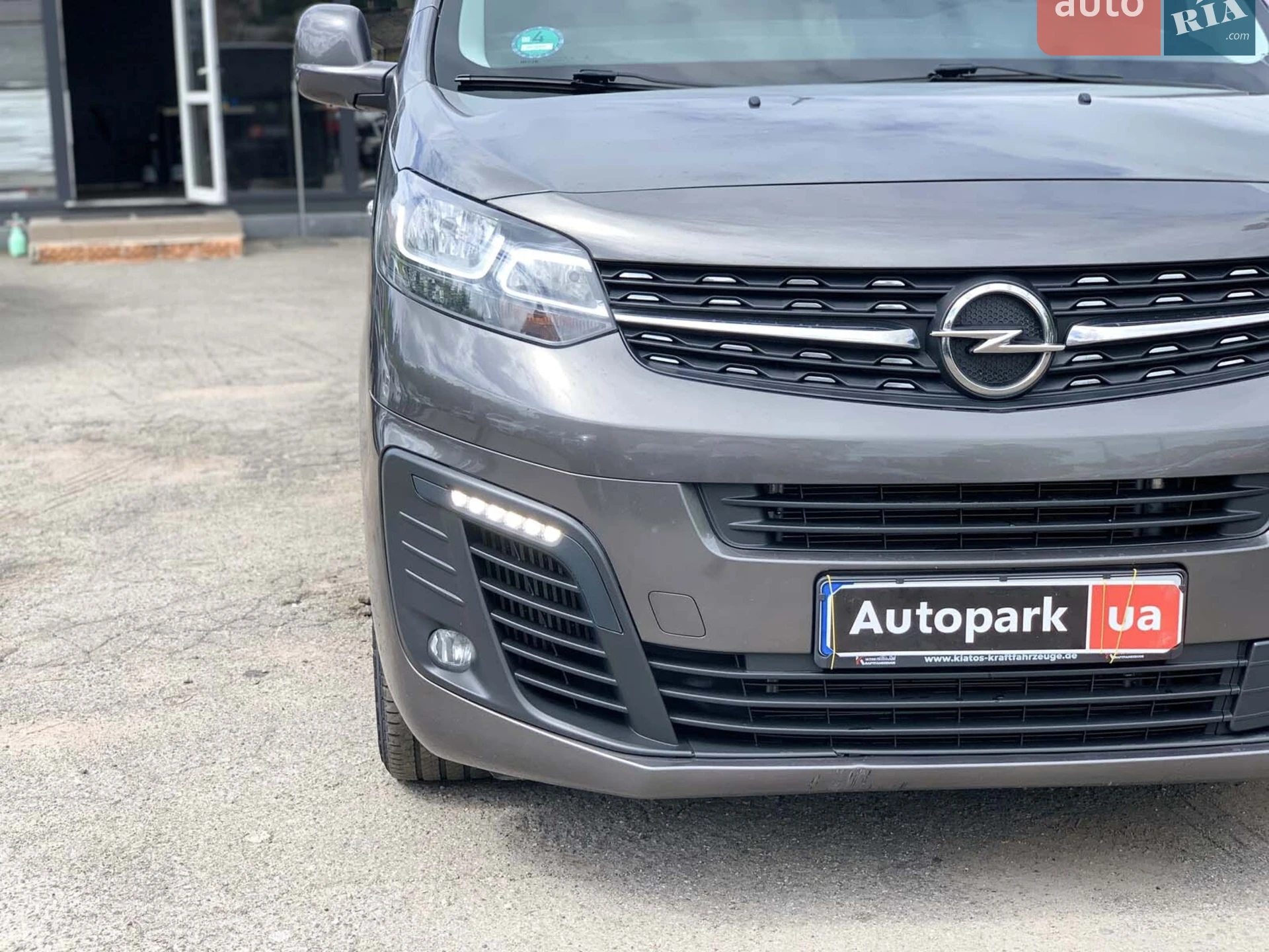 2020 Opel Vivaro - мініатюра 10