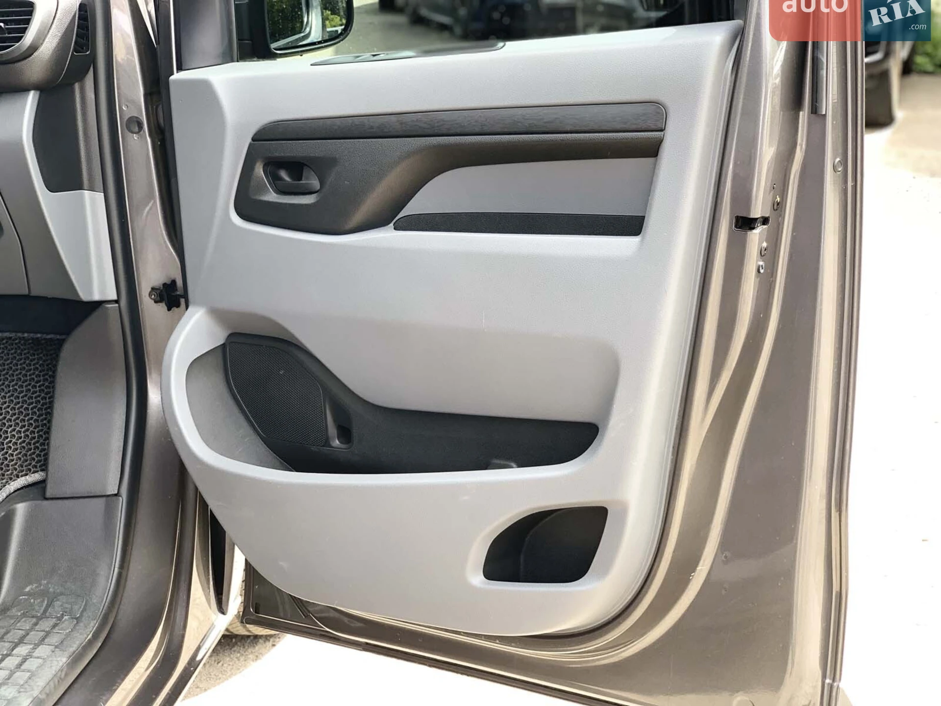 2020 Opel Vivaro - мініатюра 28