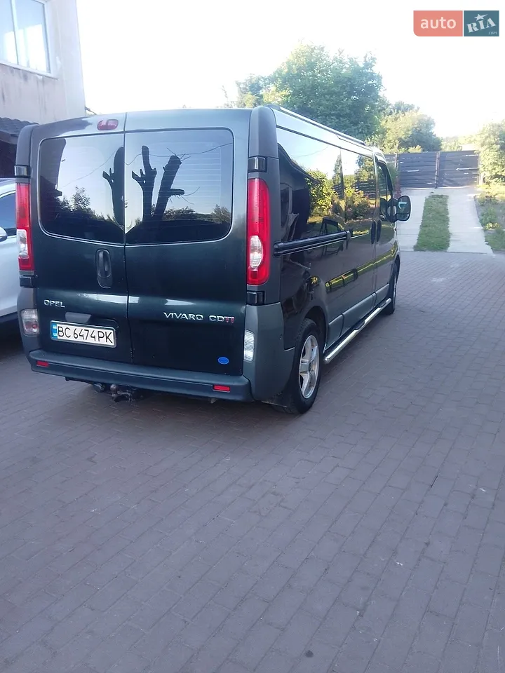 2010 Opel Vivaro - мініатюра 13