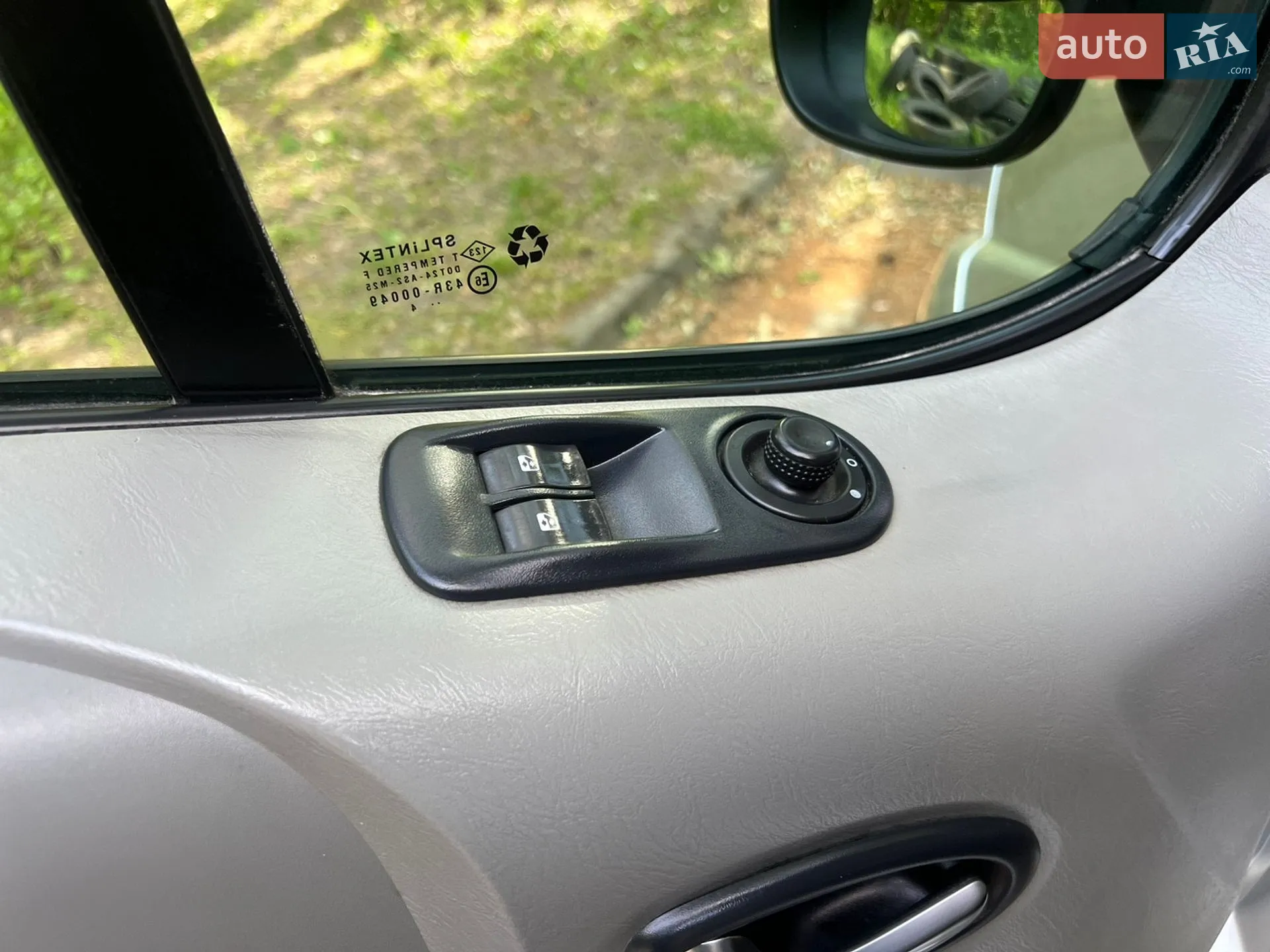 2014 Opel Vivaro - мініатюра 44