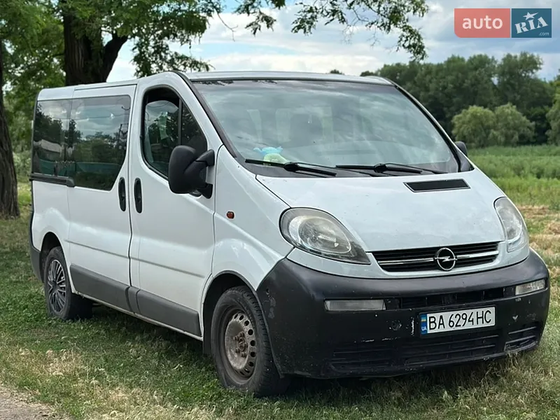 Opel Vivaro 2004