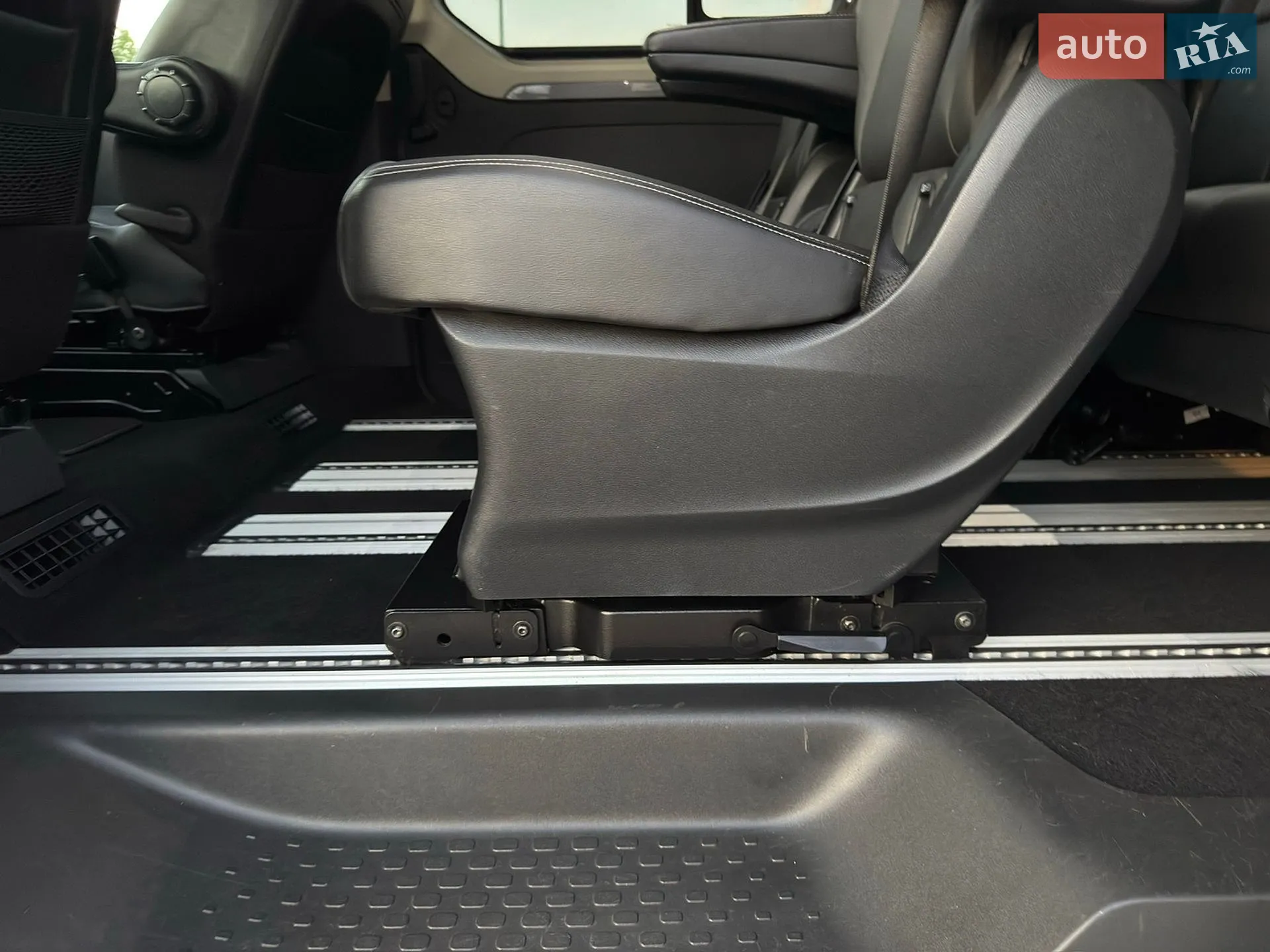 2018 Opel Vivaro - мініатюра 33
