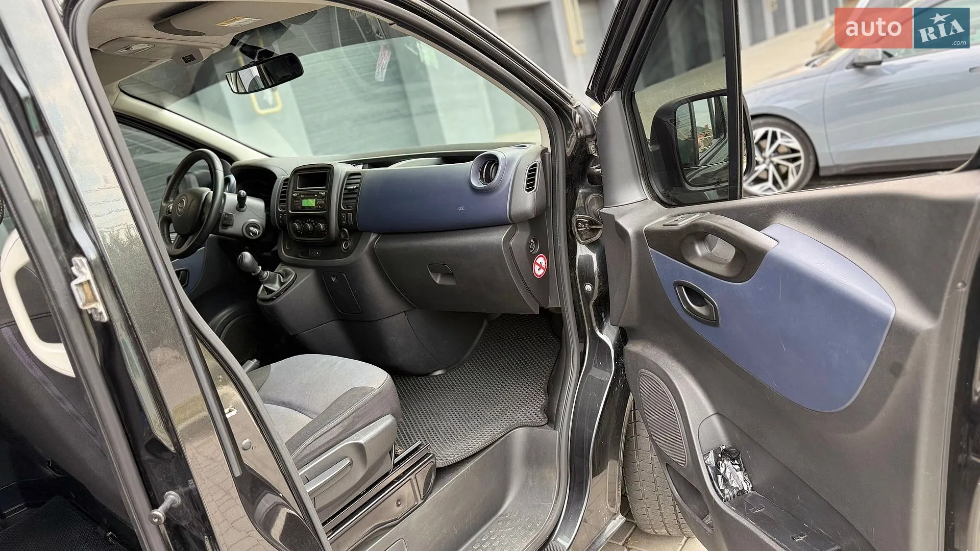 2015 Opel Vivaro - мініатюра 10