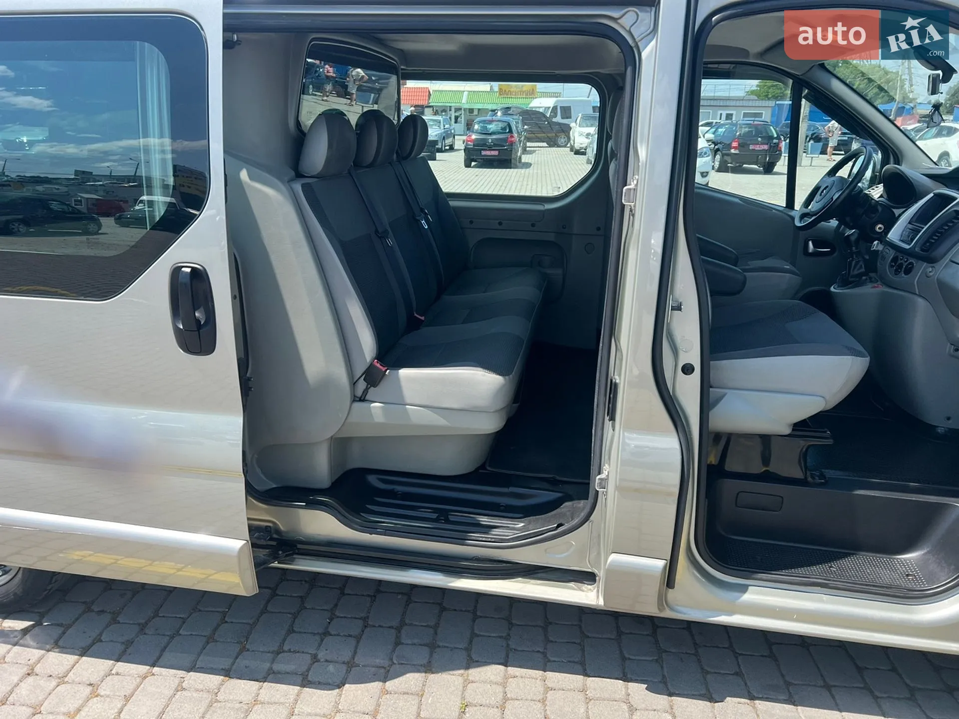 2012 Opel Vivaro - мініатюра 25