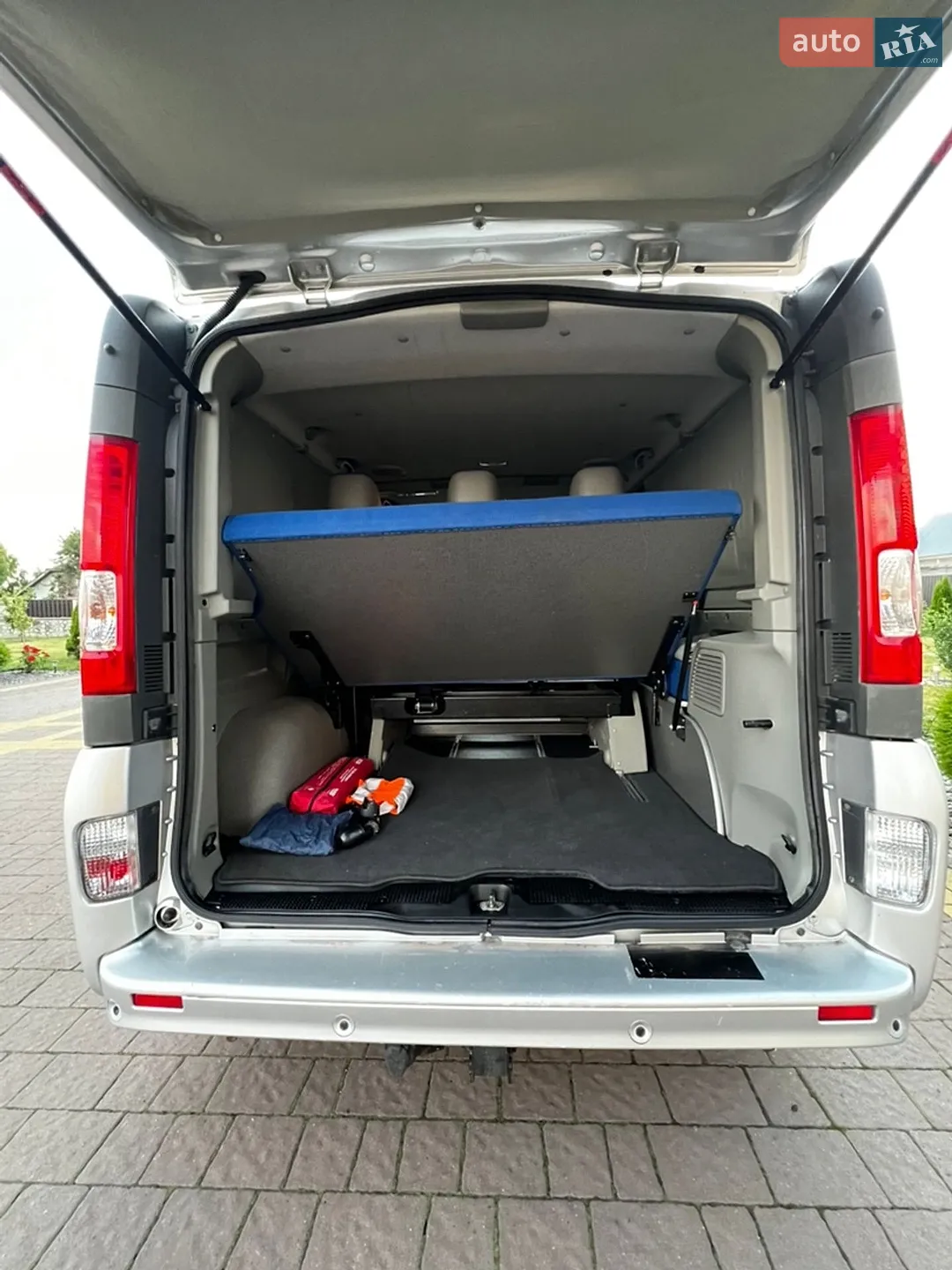 2011 Opel Vivaro - мініатюра 20
