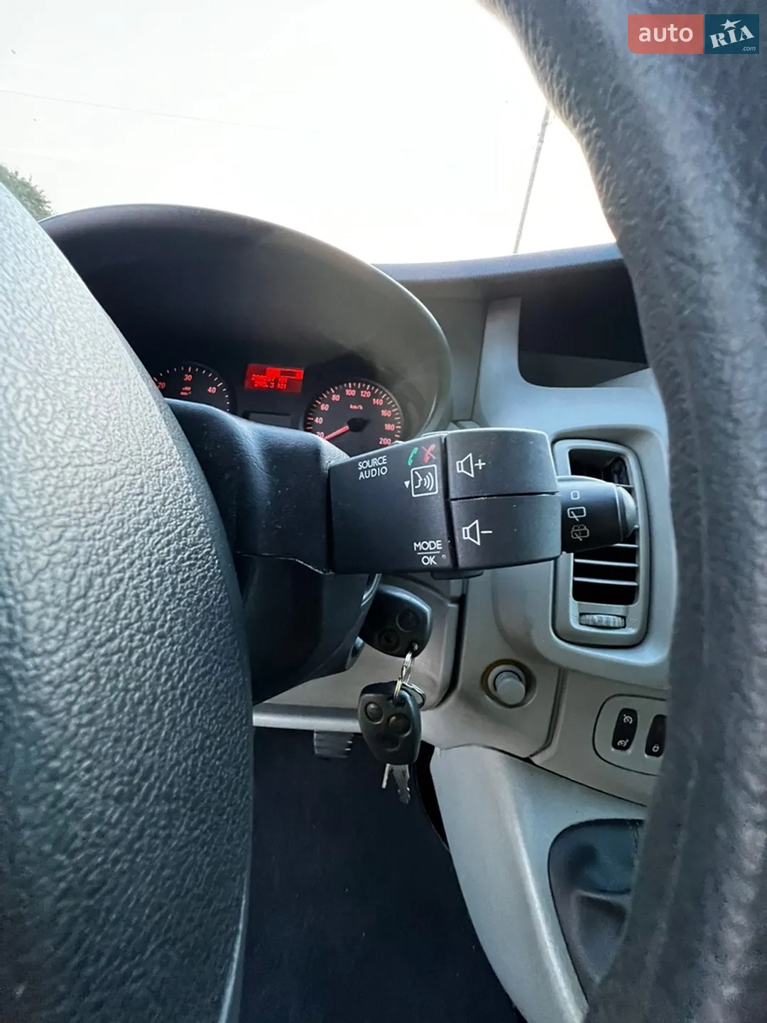 2011 Opel Vivaro - мініатюра 66