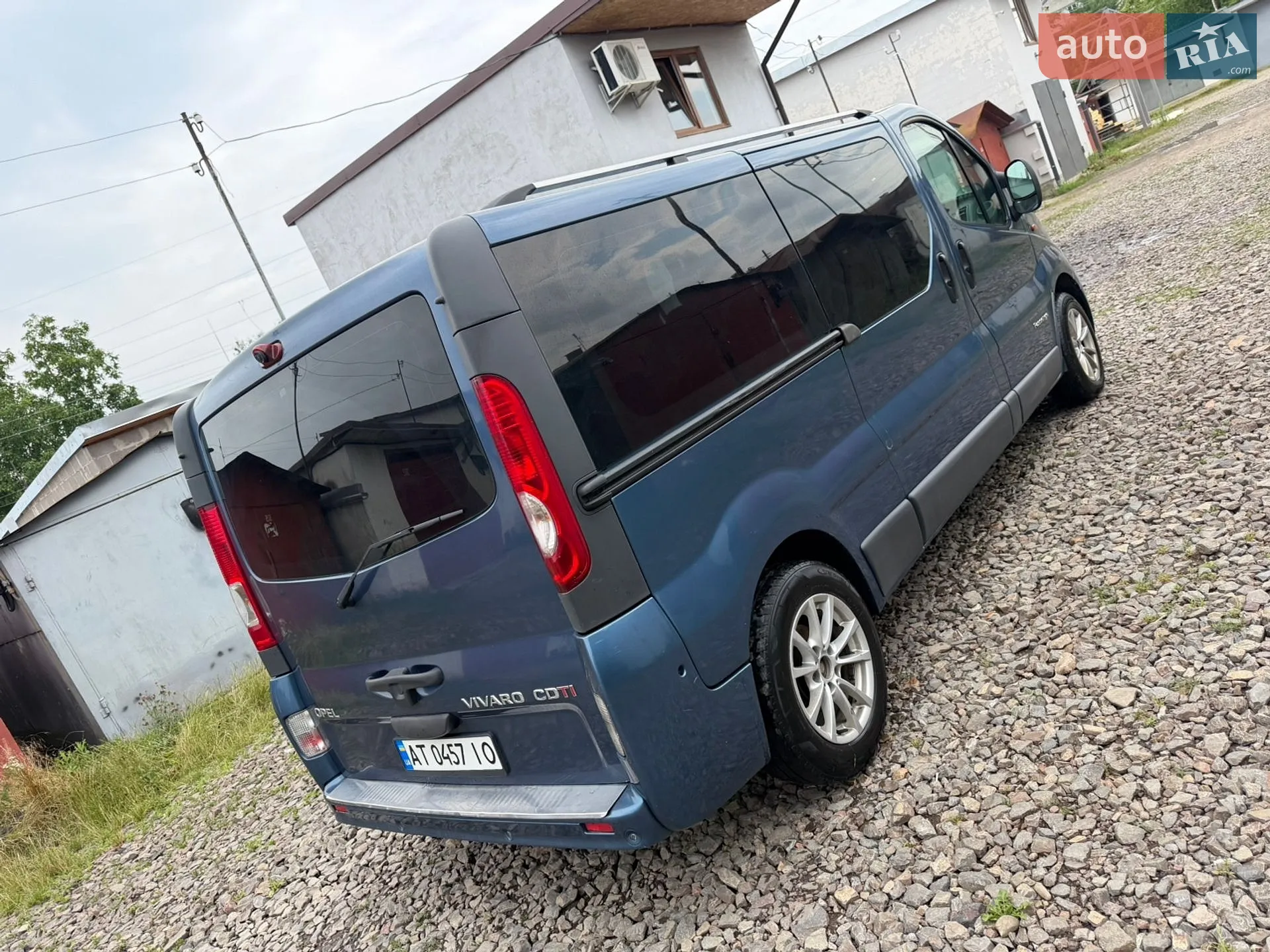 2010 Opel Vivaro - мініатюра 12