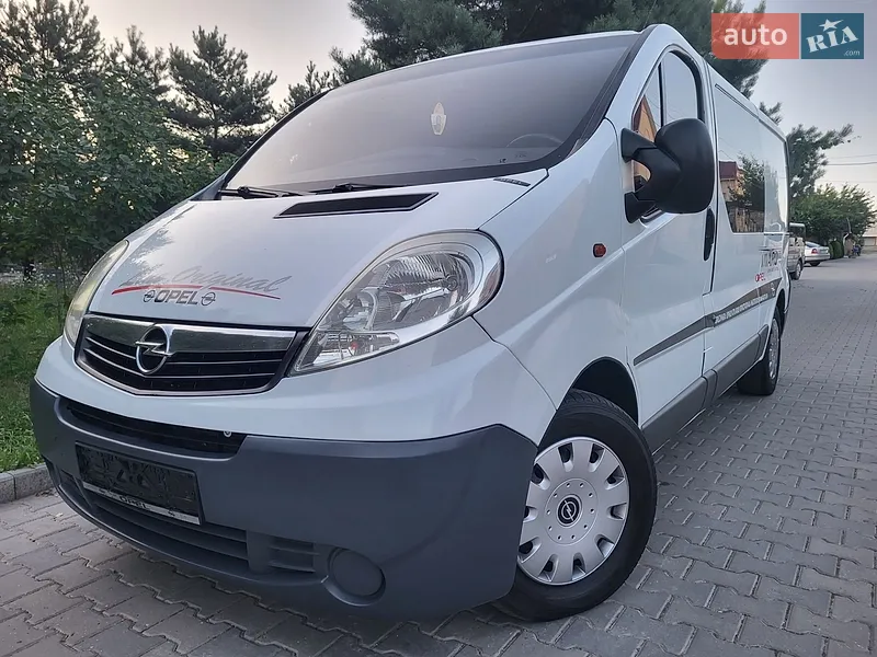 Opel Vivaro 2014