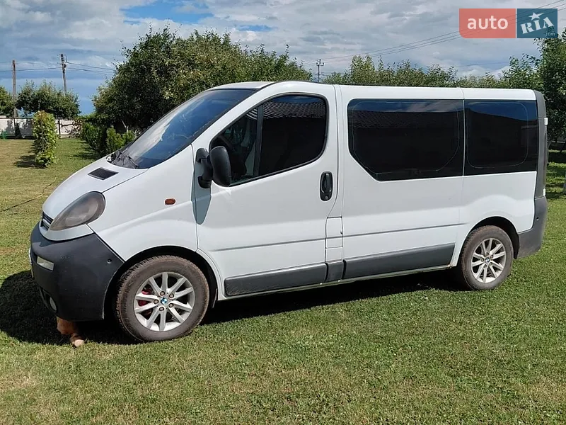 Opel Vivaro 2004