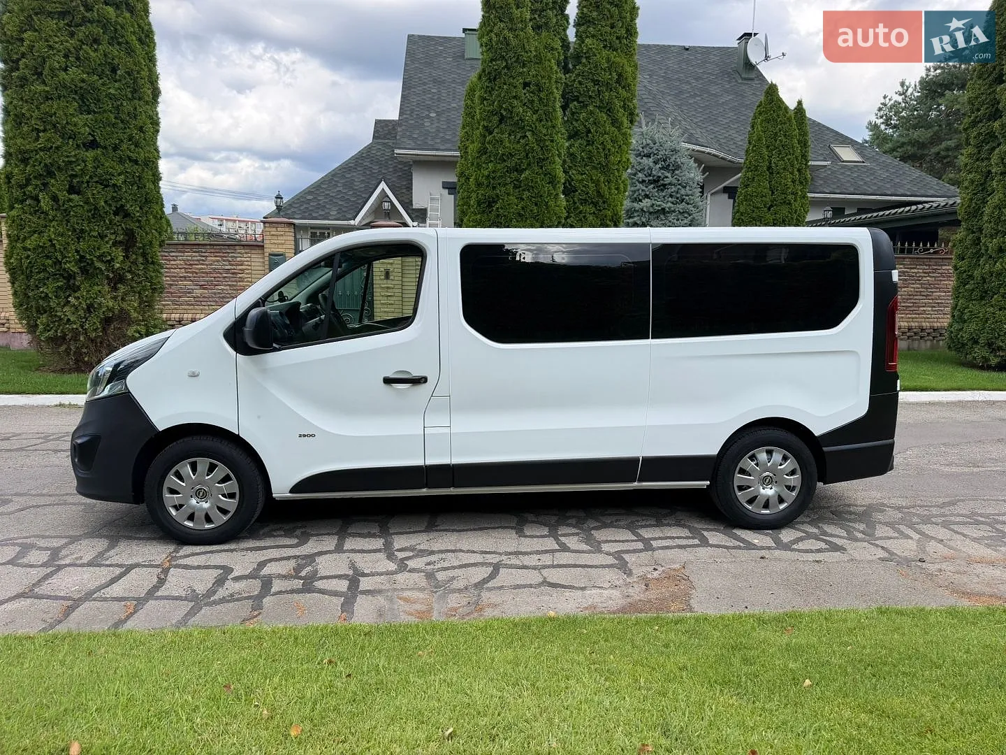 2015 Opel Vivaro - мініатюра 10