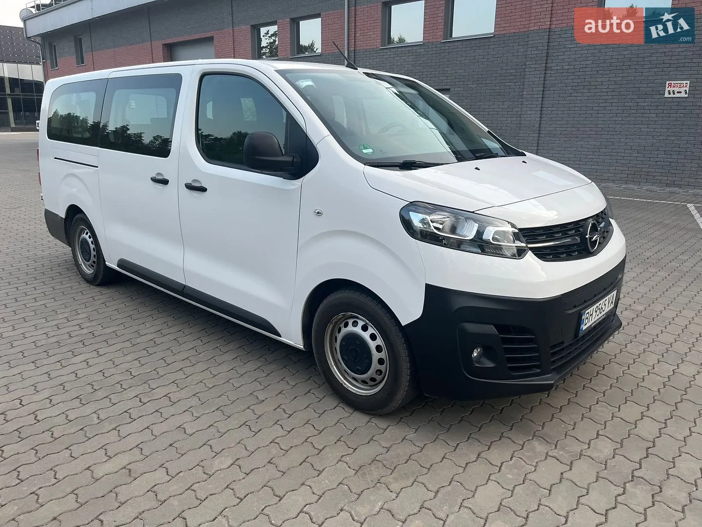 2021 Opel Vivaro - мініатюра 19