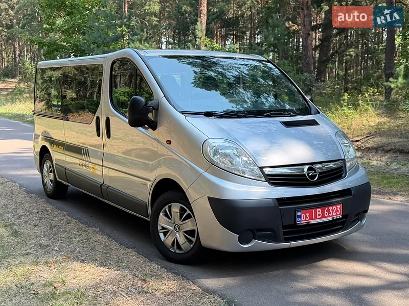Opel Vivaro 2012