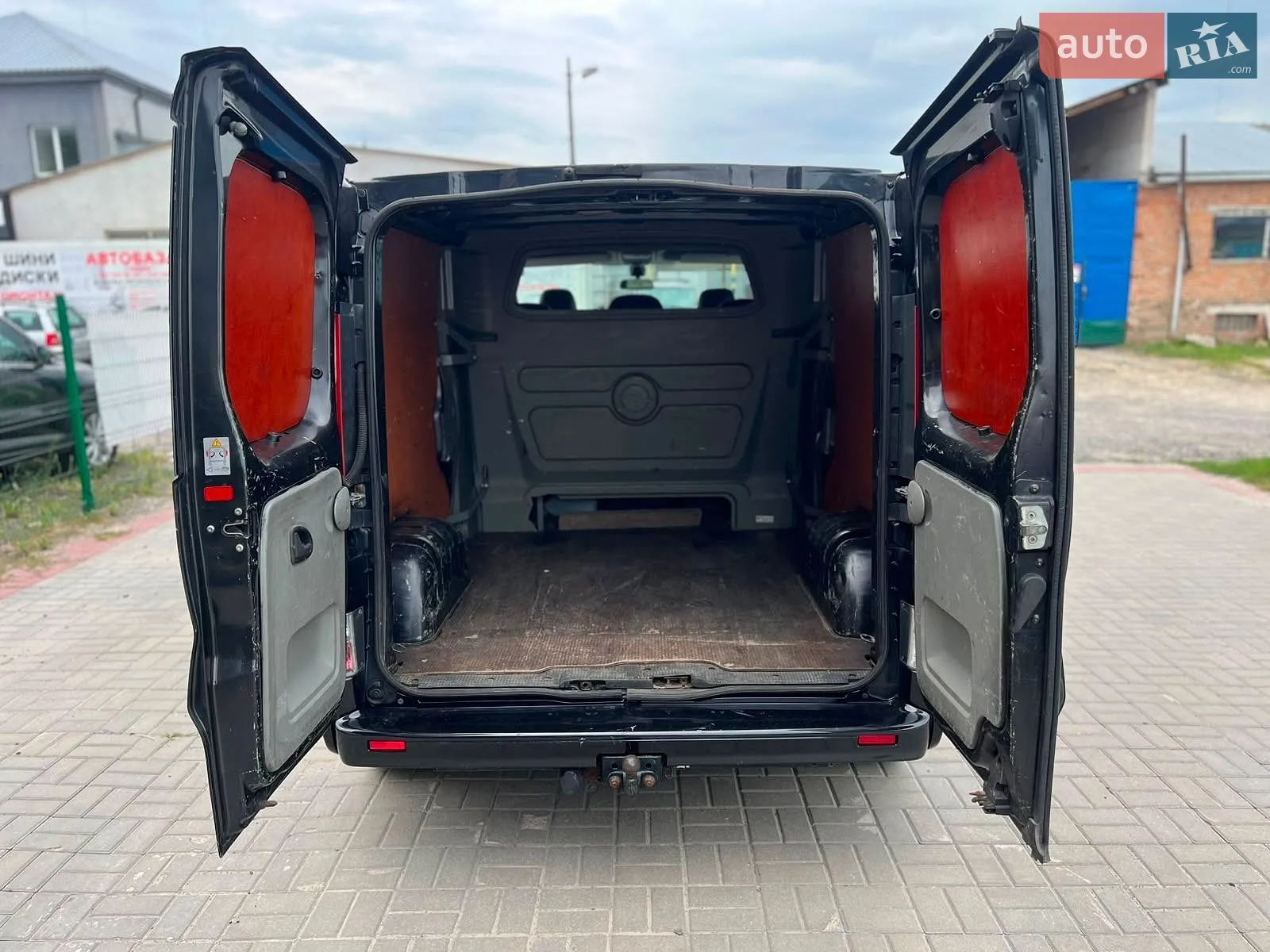 2011 Opel Vivaro - мініатюра 11