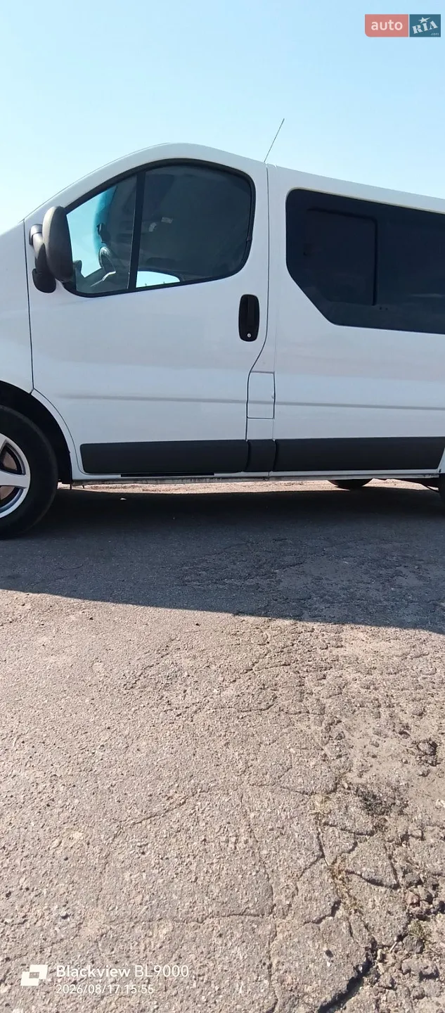 2011 Opel Vivaro - мініатюра 10