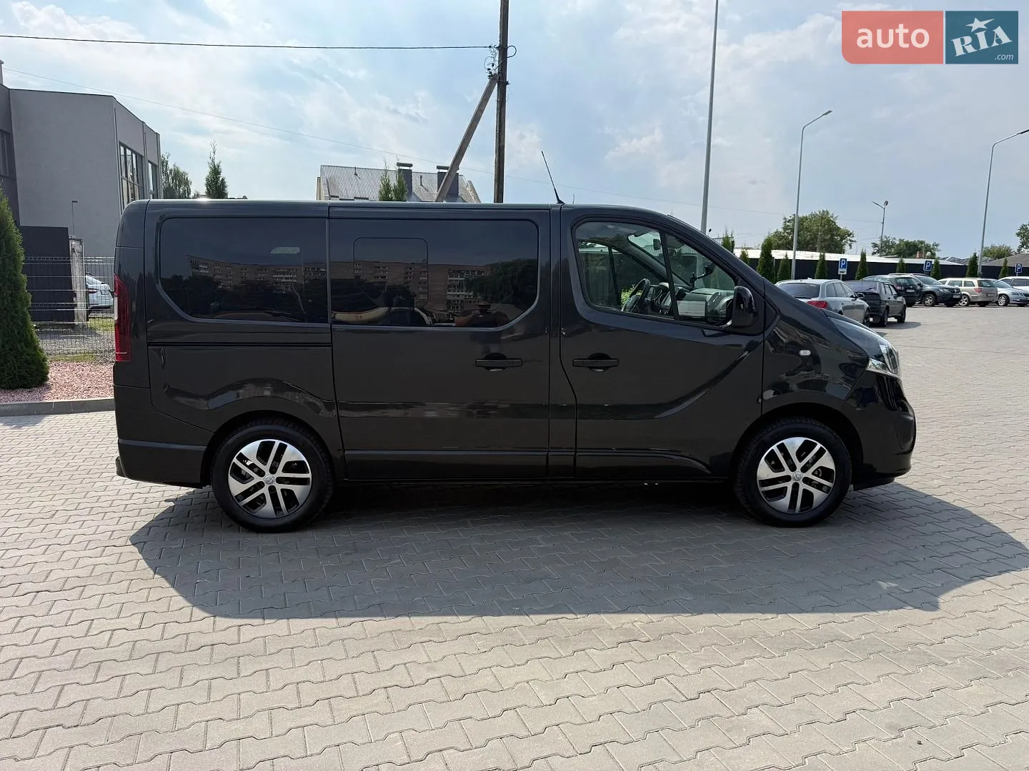 2017 Opel Vivaro - мініатюра 9