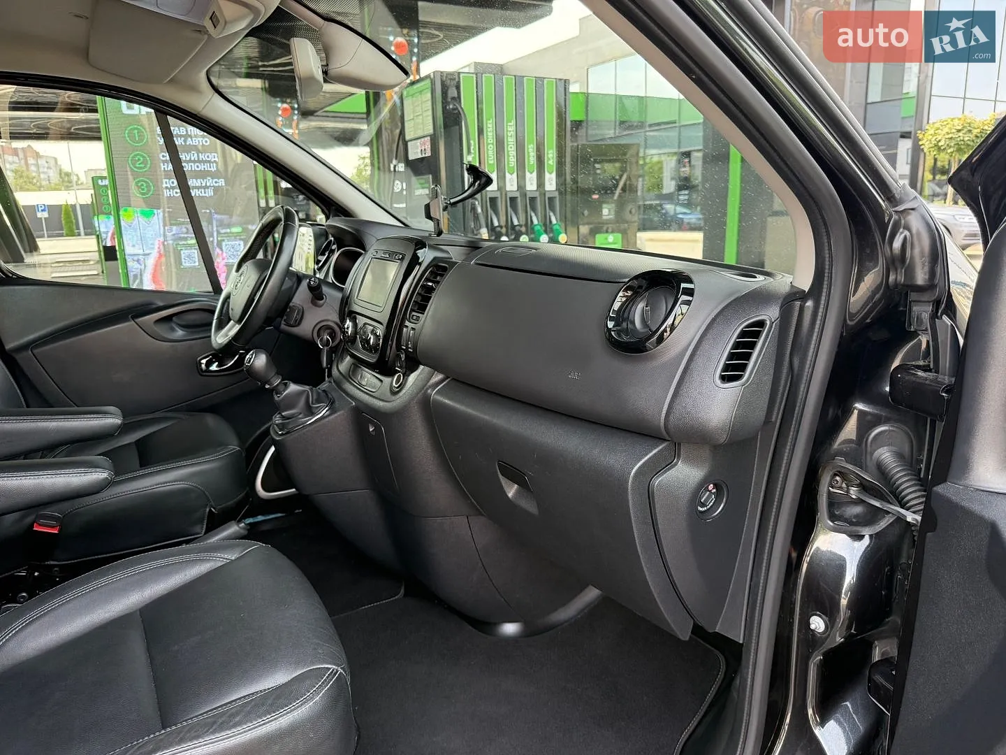 2017 Opel Vivaro - мініатюра 56