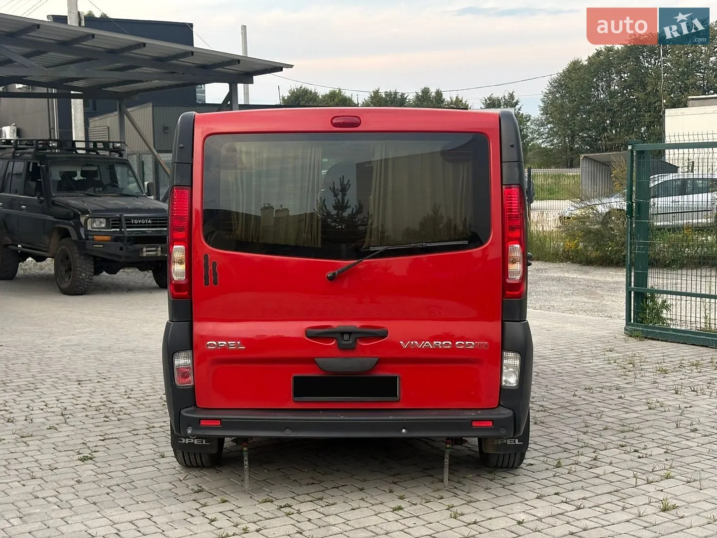 2010 Opel Vivaro - мініатюра 6