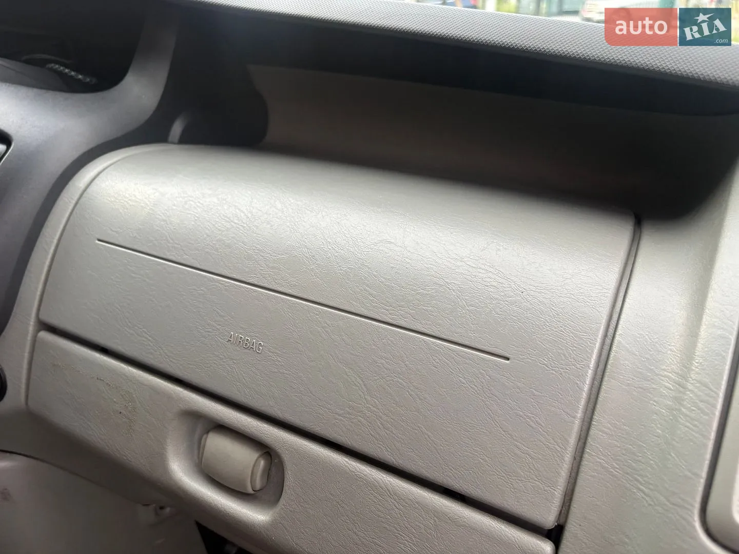 2010 Opel Vivaro - мініатюра 16