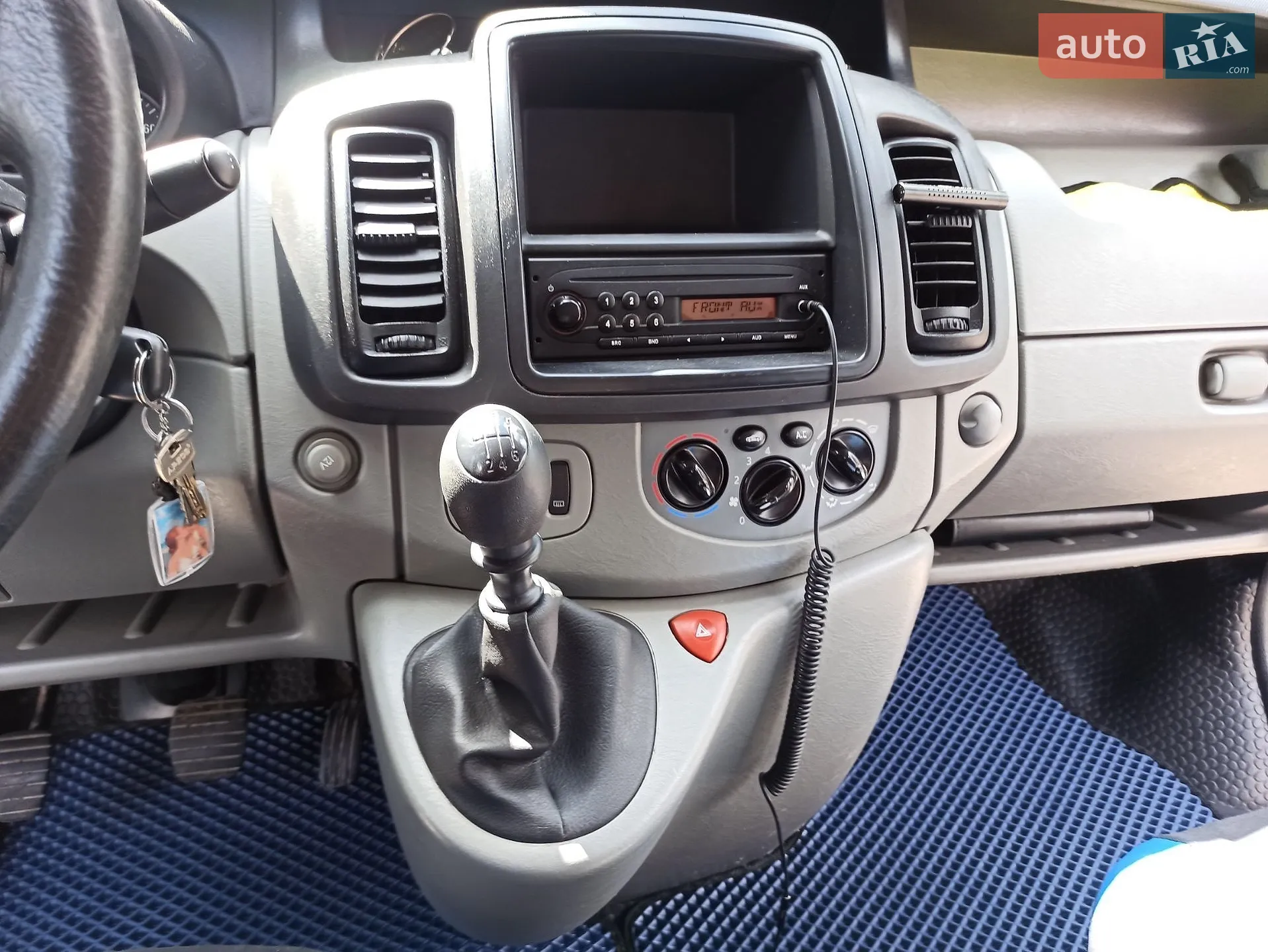 2011 Opel Vivaro - мініатюра 23