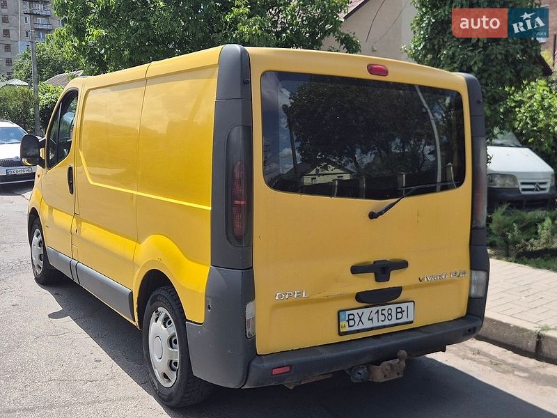 Минивэн Opel Vivaro 2004 в Красилове