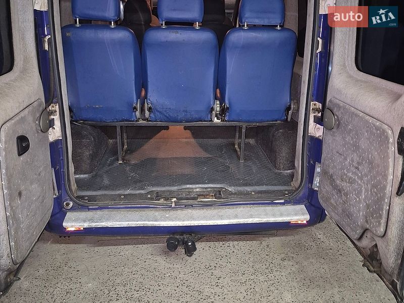 Мінівен Opel Vivaro 2006 в Києві