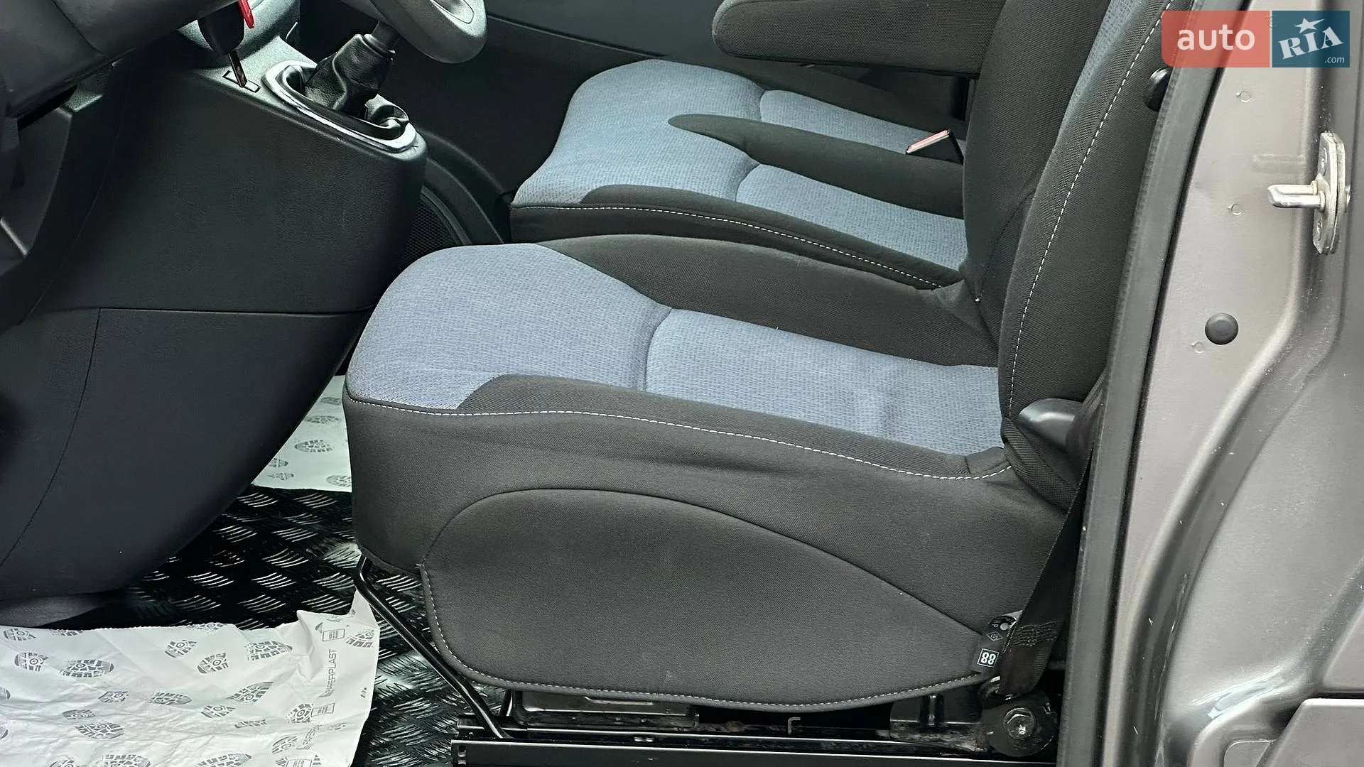 2016 Opel Vivaro - мініатюра 46