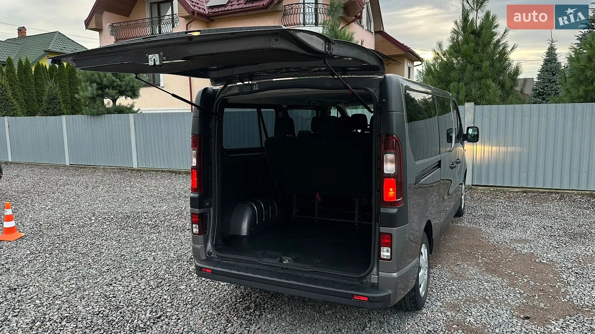 2016 Opel Vivaro - мініатюра 81