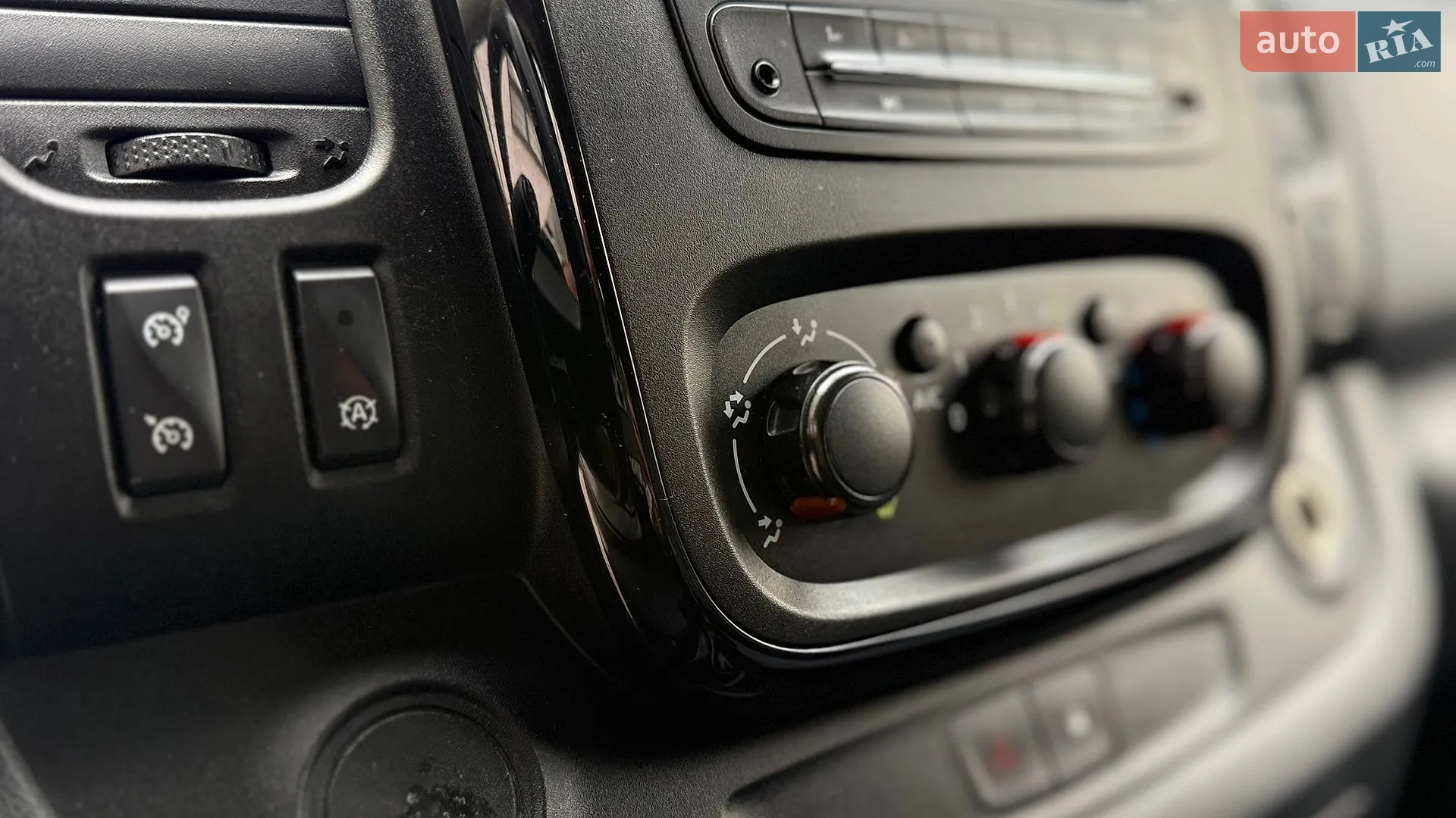 2016 Opel Vivaro - мініатюра 35