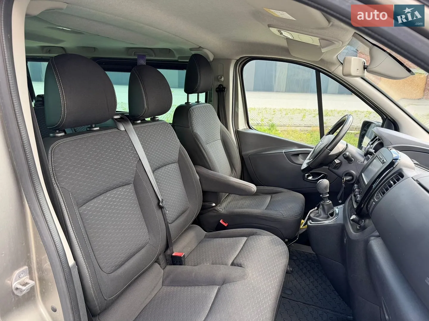 2015 Opel Vivaro - мініатюра 22