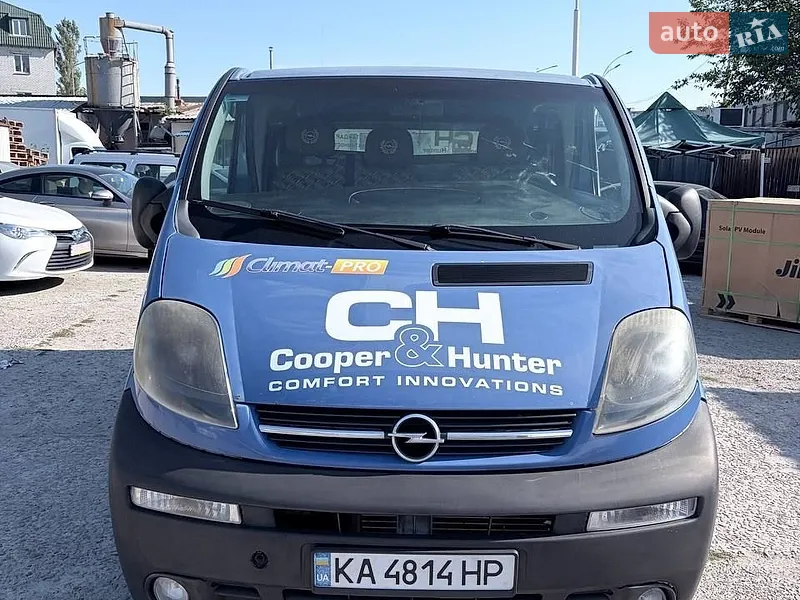 Opel Vivaro 2005