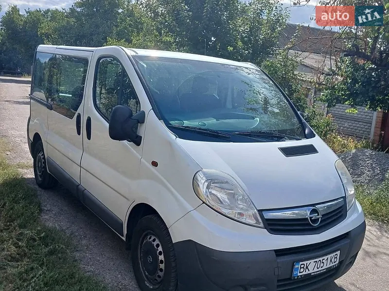 Opel Vivaro 2013