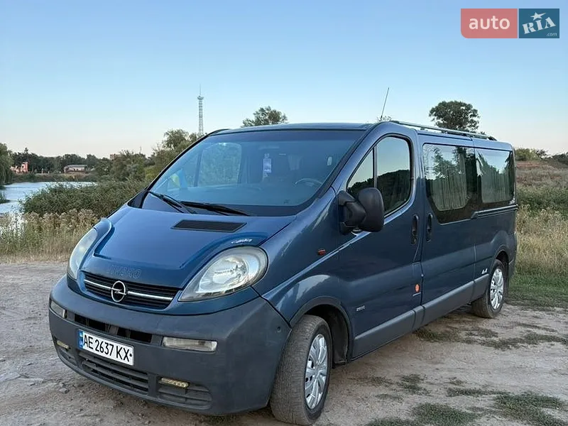 Opel Vivaro 2004