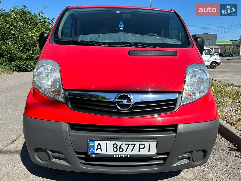 Opel Vivaro 2012