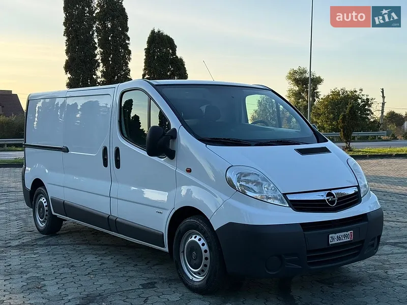 Opel Vivaro 2014
