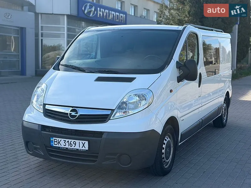 Opel Vivaro 2014