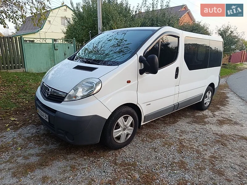 Opel Vivaro 2011
