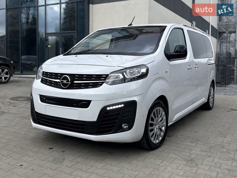 Opel Zafira Electric 2022