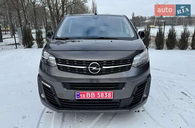 Минивэн Opel Zafira Life 2023 в 
