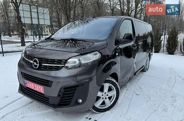 Минивэн Opel Zafira Life 2023 в 