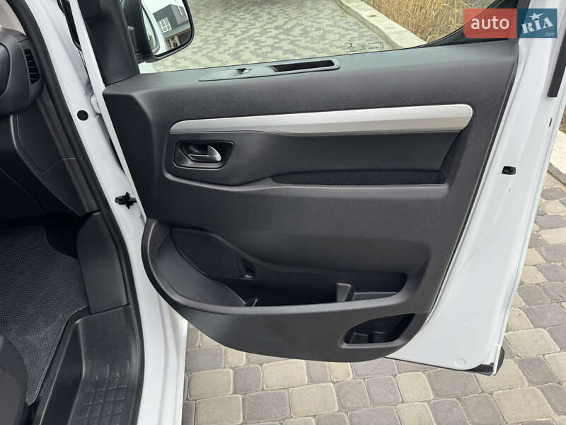 Мінівен Opel Zafira Life 2022 в Черкасах